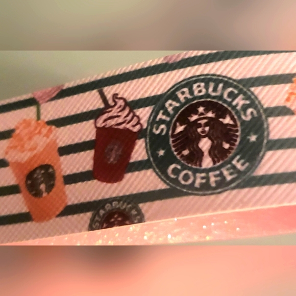 Starbucks Key Fob 🎉2/$30🎉 - Picture 6 of 6